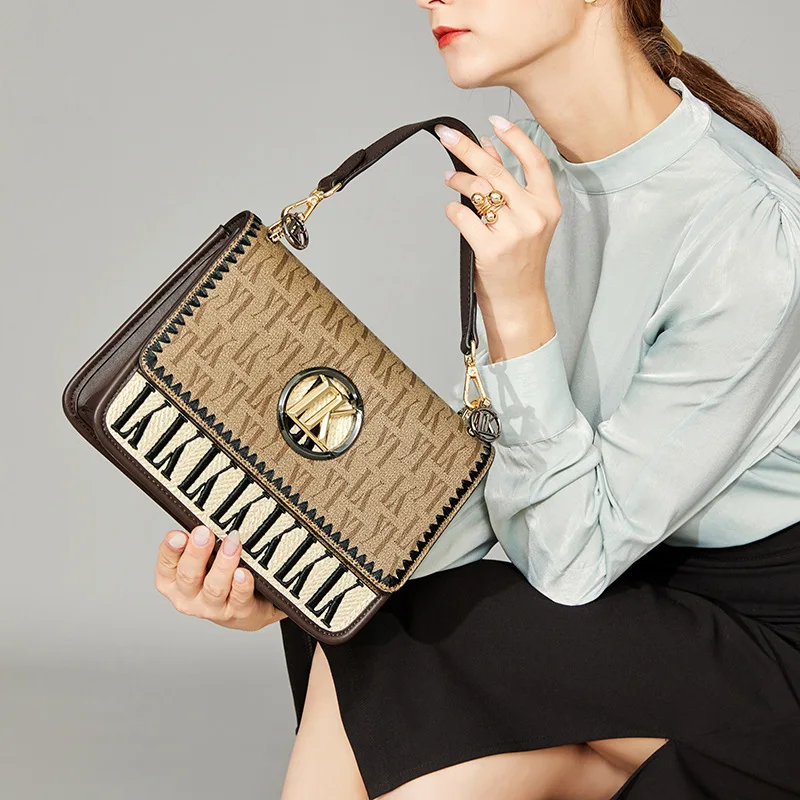 

Роскошная дизайнерская сумка Vip, новинка 2023, женская наплечная сумка на одно плечо, натуральная модная цветная кожаная маленькая квадратная сумка