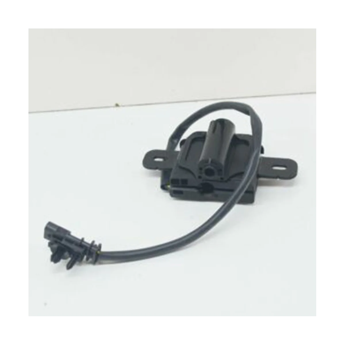 

Car Engine Hood Lock Cabin Lock Door Lock Assembly for 2014 XC60 3 Pins