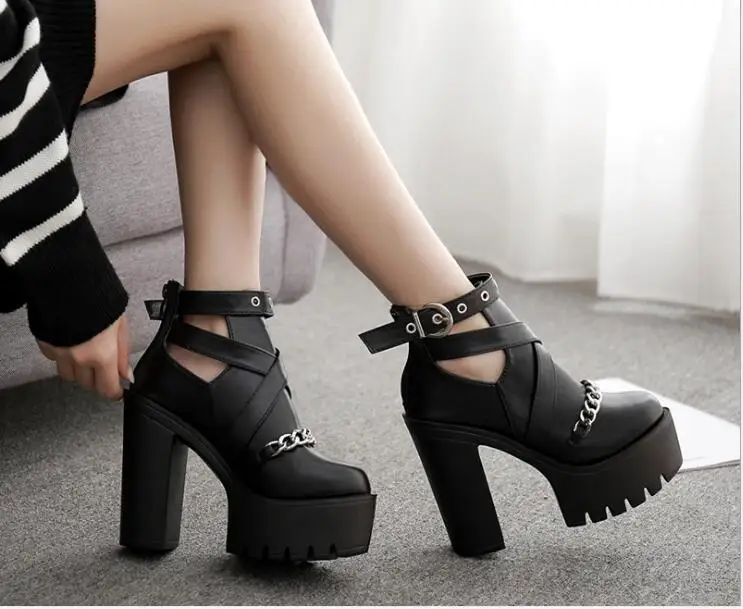 2023 sexy High heels Fashion Ankle Boots For Women High Heels Casual Cut-outs Buckle Round Toe Chain Thick Heels Platform Shoes