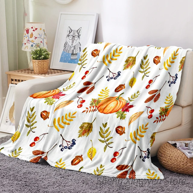 красивый рассвет. смятая простынь. скатерть бархатная для таро. человек в лучах солнца. покрывало луч солнца.