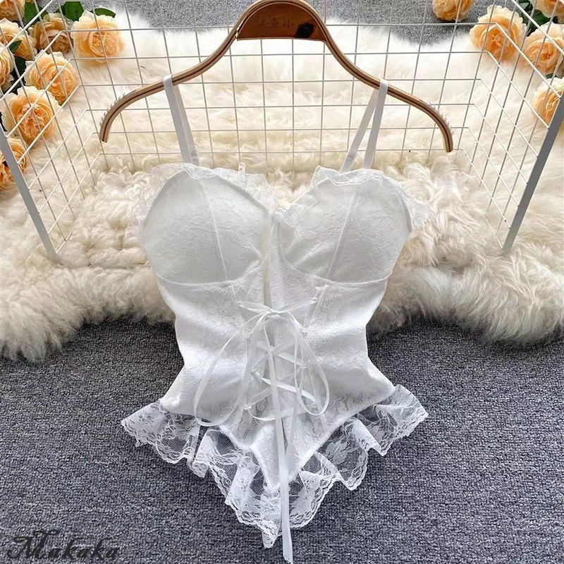 

Vintage Lace Corset Bustier Women Spaghetti Straps Tanks and Camis Sexy Slim Crop Top Urban Chic Camisole Fashion Summer Clothes