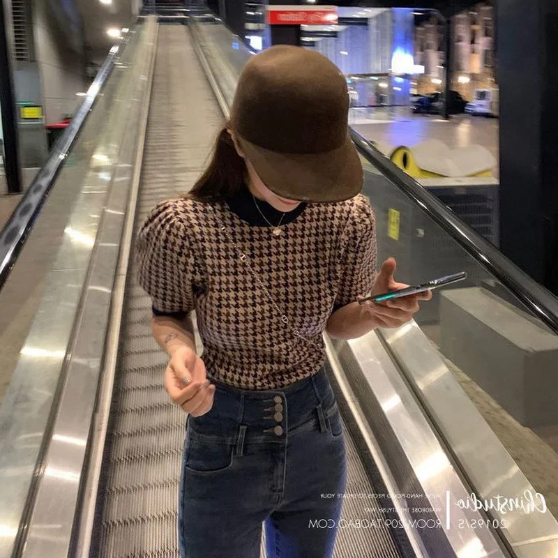 

O Neck Women Pullovers Harajuku Hit Color Patchwork Plaid Tops Korean Knitted Short Sleeve T-shirts New Sweaters Vintage Sweet