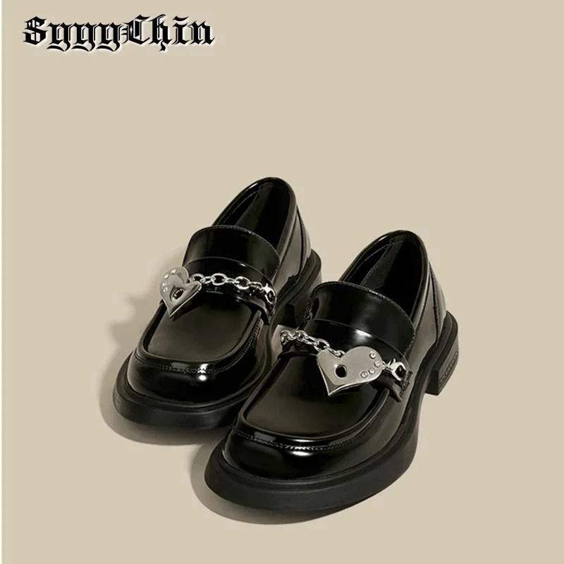 

Туфли-лодочки женские, оксфорды, платформа, металлическая цепочка, квадратный каблук, сердце, модные классические, повседневная обувь для девушек