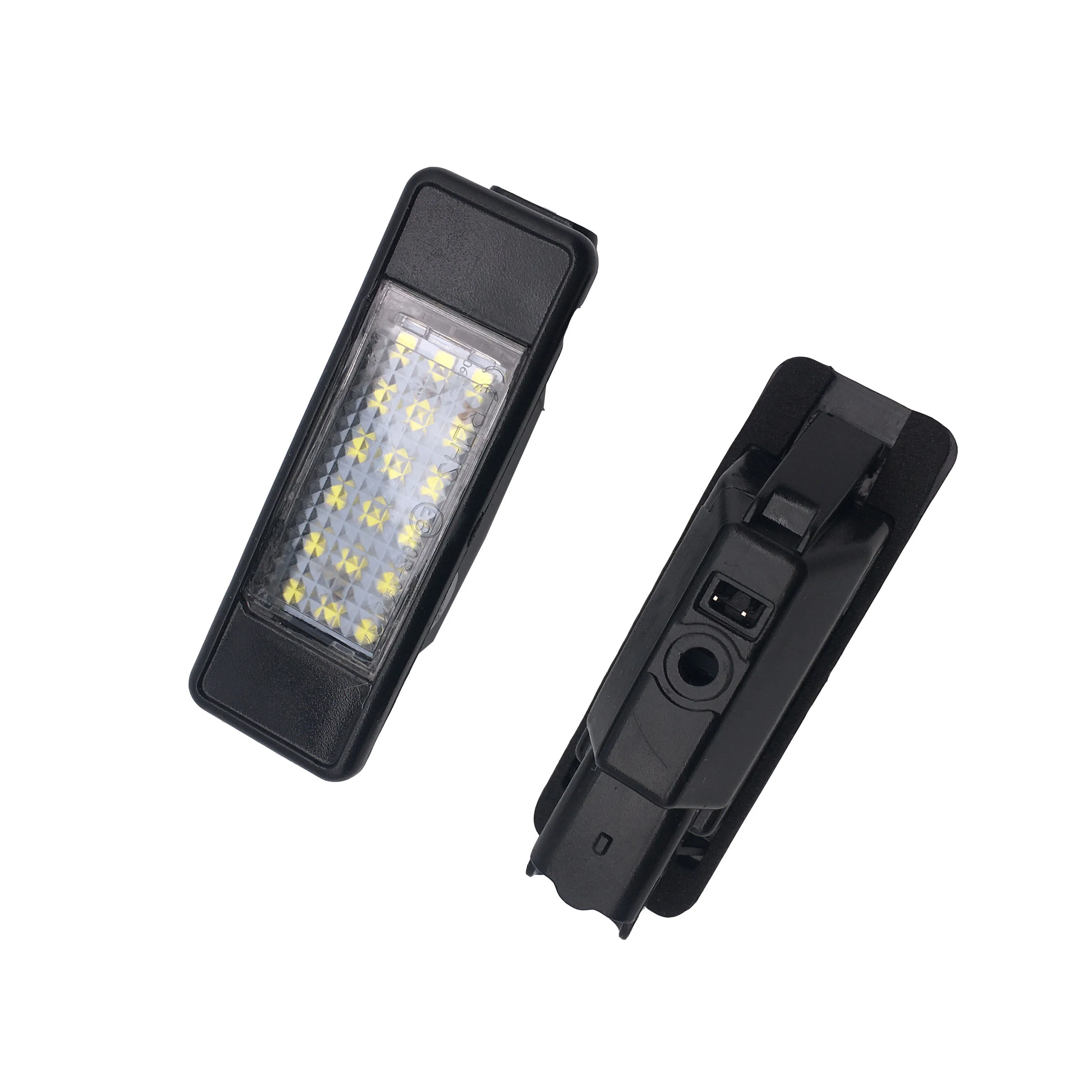 

2 шт., лампы для номерного знака Citroen C2/C3/C5/C6/C8