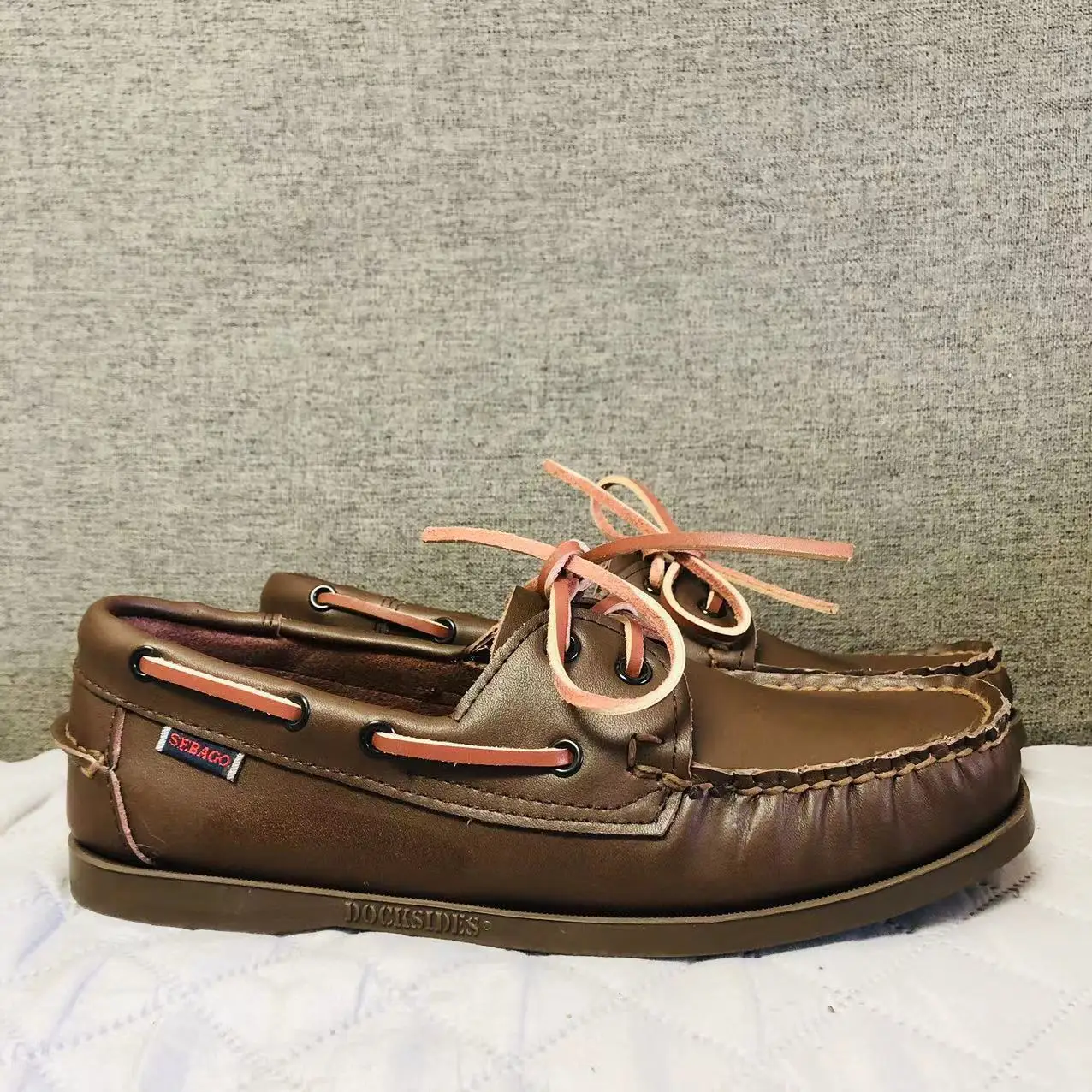 Туфли из натуральной кожи для мужчин и женщин