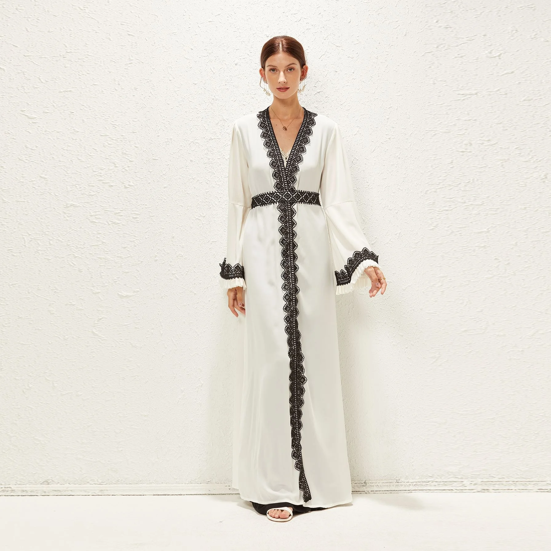 

Новое модное элегантное женское платье из арабского шифона комплект из двух предметов платья с вышивкой с Длинным Рукавом Кимоно комплект ...