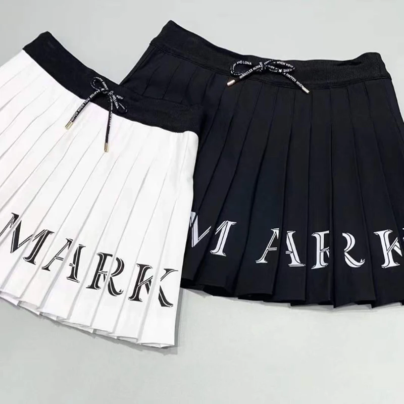 

Early Autumn Outdoor Golf Short Skirt Women's Anti glare Fashion Versatile Black and White Pleated Skirt Bow Tie Ball Skirt