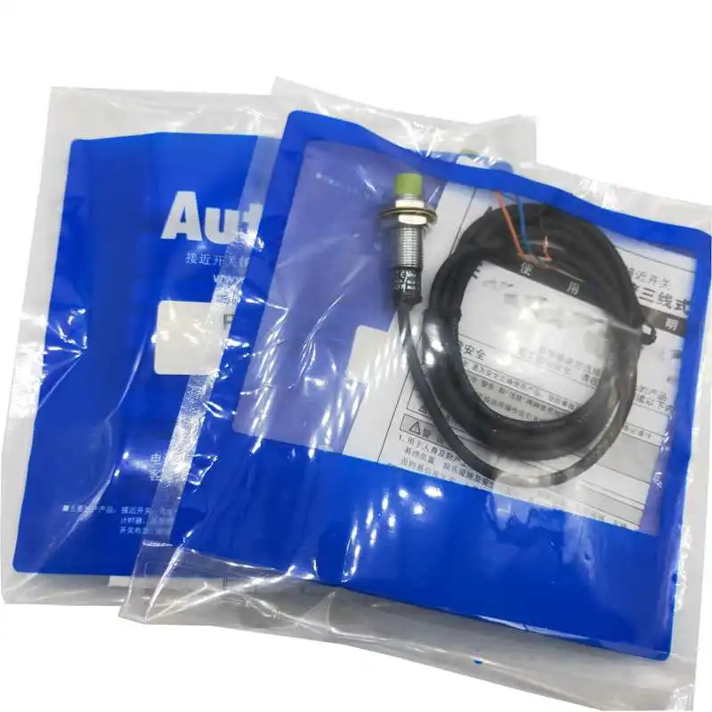 

Цилиндрический Бесконтактный переключатель серии PR, обнаружение 4 мм, 3-проводная идентификация, Φ PR12-4DP 2