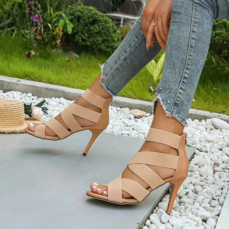 Сандалии женские на очень высоком каблуке пикантные эластичные