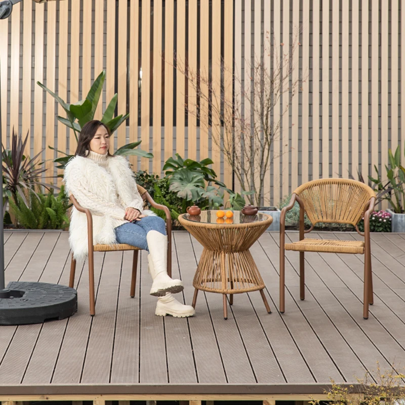 Дизайнерские эргономичные садовые стулья с удобной ручкой из скандинавского