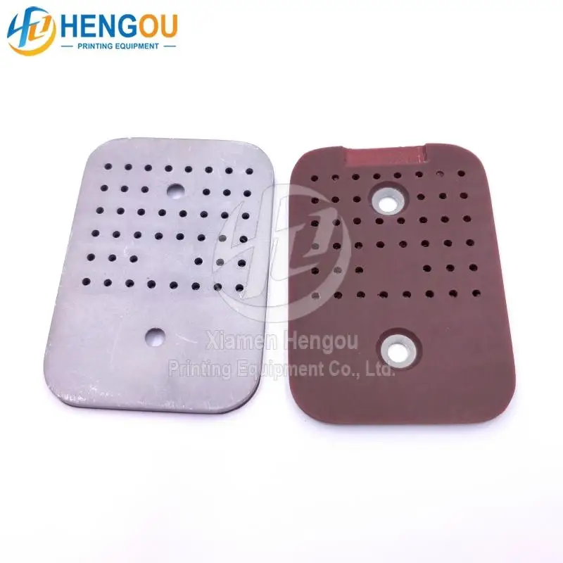 

Всасывающий лист 38x55x2 мм Roland 200 с резиновой пленкой