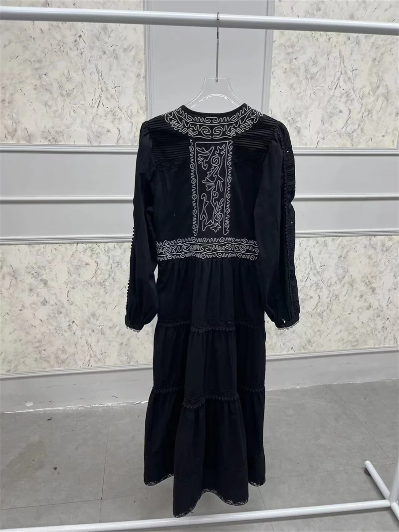 Женское кружевное платье с вышивкой свободное хлопковое средней длины V-образным