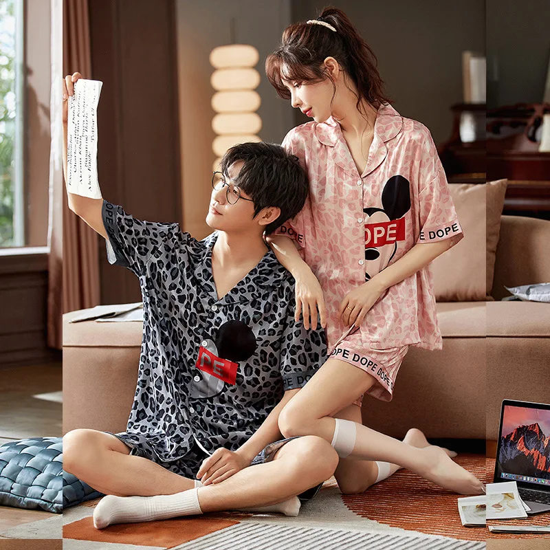 New Couple Pajamas Summer Ice Silk Senior Sense Short-Sleeved Shorts Two-piece Suits Casual Simulation Silk Women Men Home Wear