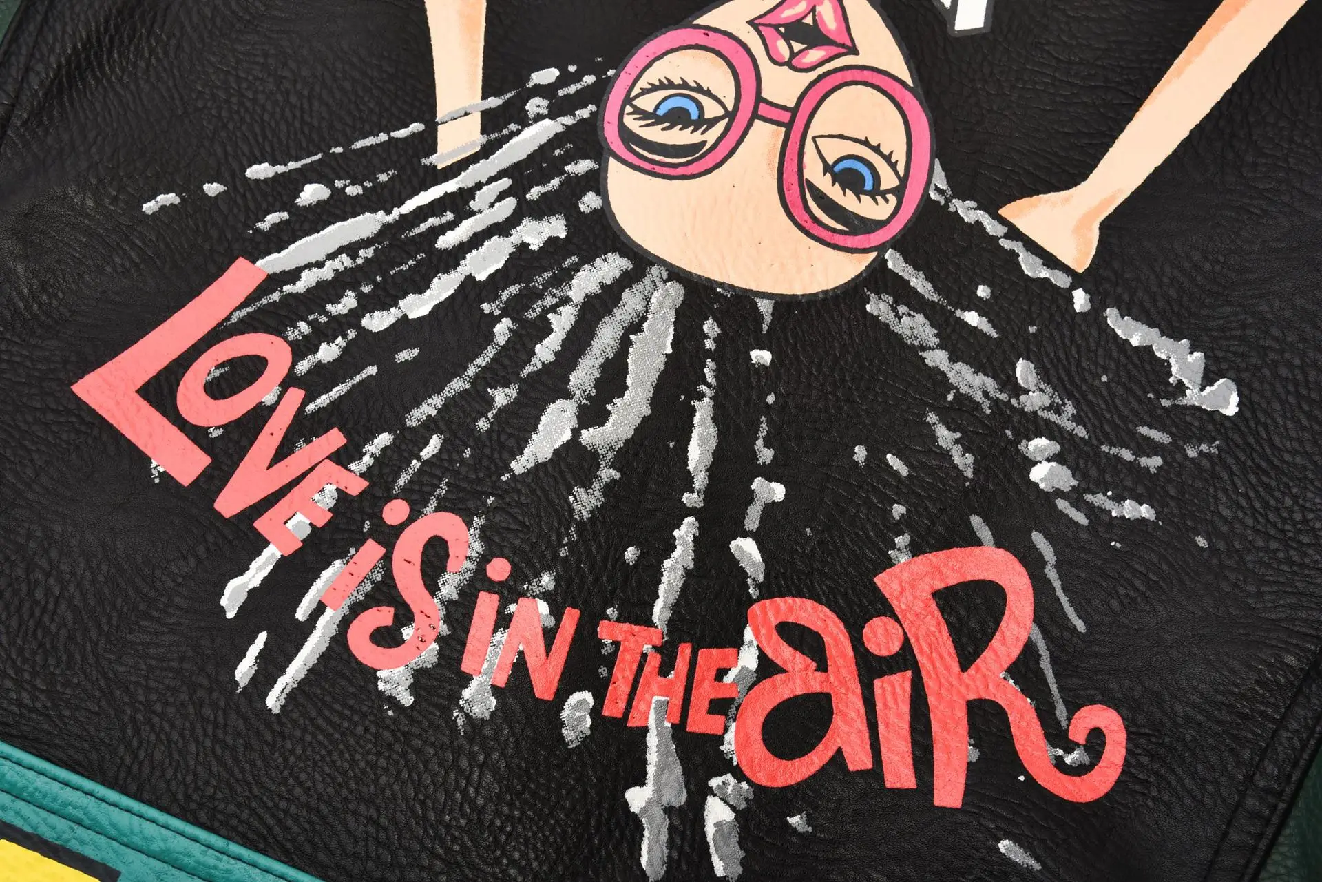 Women's autumn and winter new street EB rock punk personality girl pattern graffiti print rivet short leather jacket spot