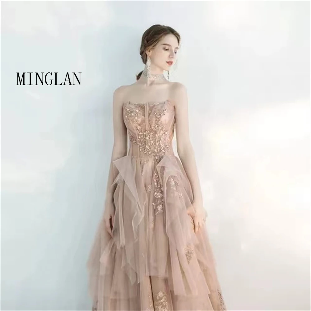 

MINGLAN Fashion Strapless Sleeveless Lace Appliques Crystal A Line Prom Dress Floor Length Pleat Elegant Evening Gowns New 2023