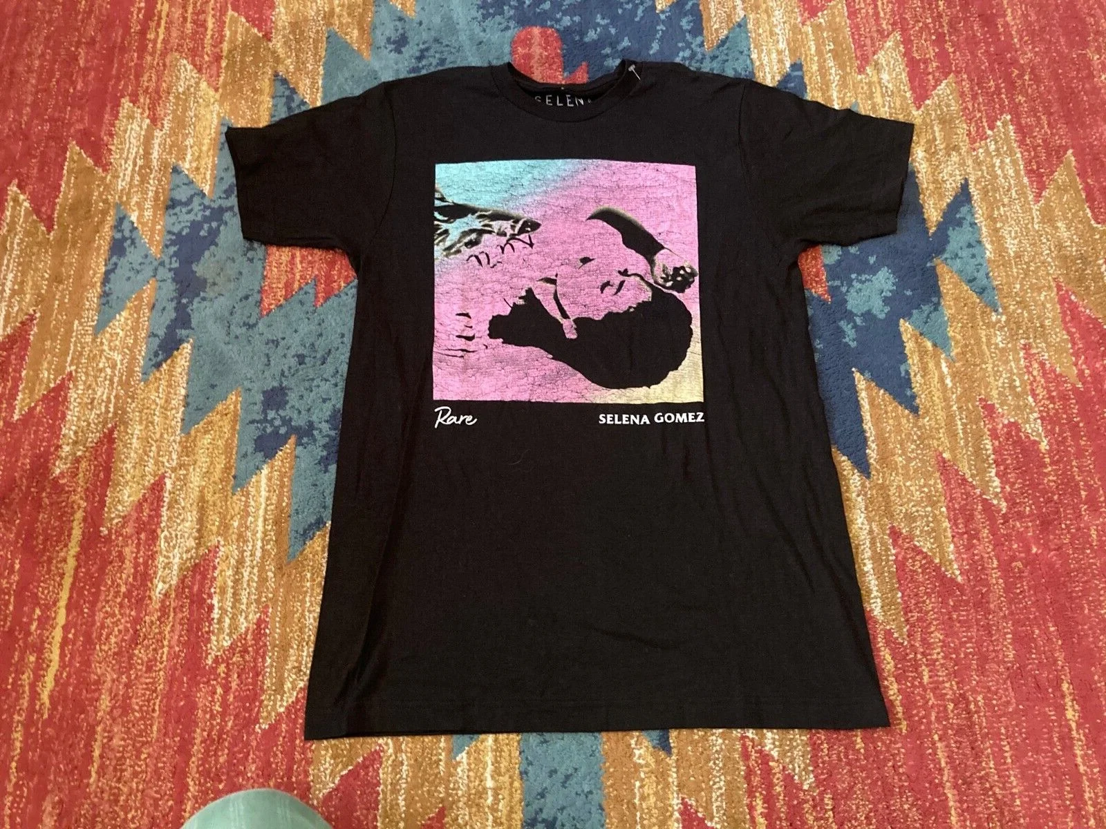 Мужская футболка с рисунком Sz M Селена Гомез редкая Обложка красивая черная