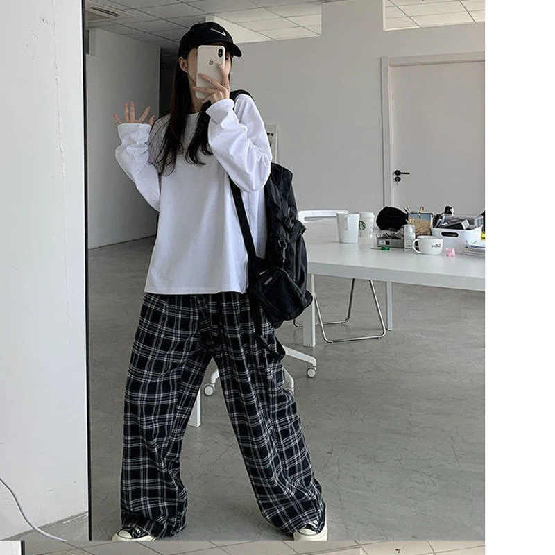 Plaid Pants Women Casual Chic Oversize Loose Wide Leg Trousers Ins Retro Teens Harajuku Hip-hop All-match Unisex Streetwear |
