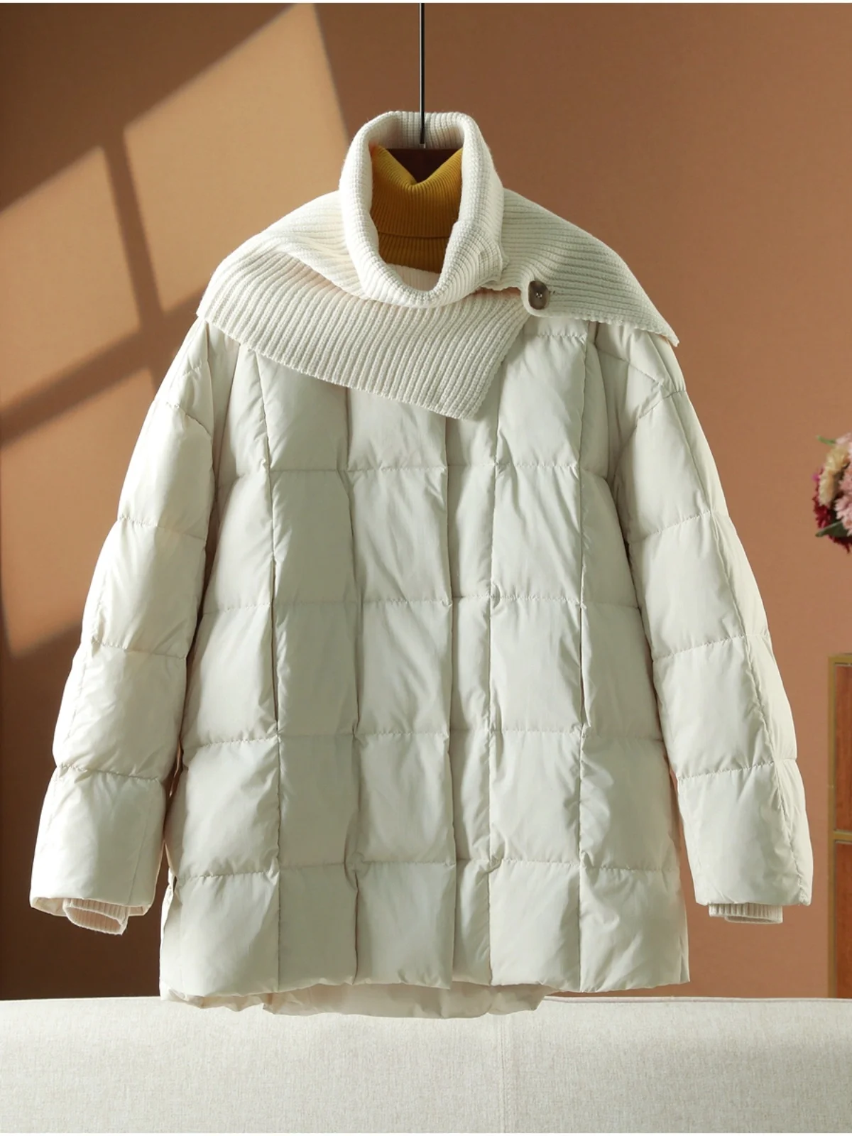 [Find Astringent] Европейские товары Куртка на белом утином пуху Новый дизайн Вязаный