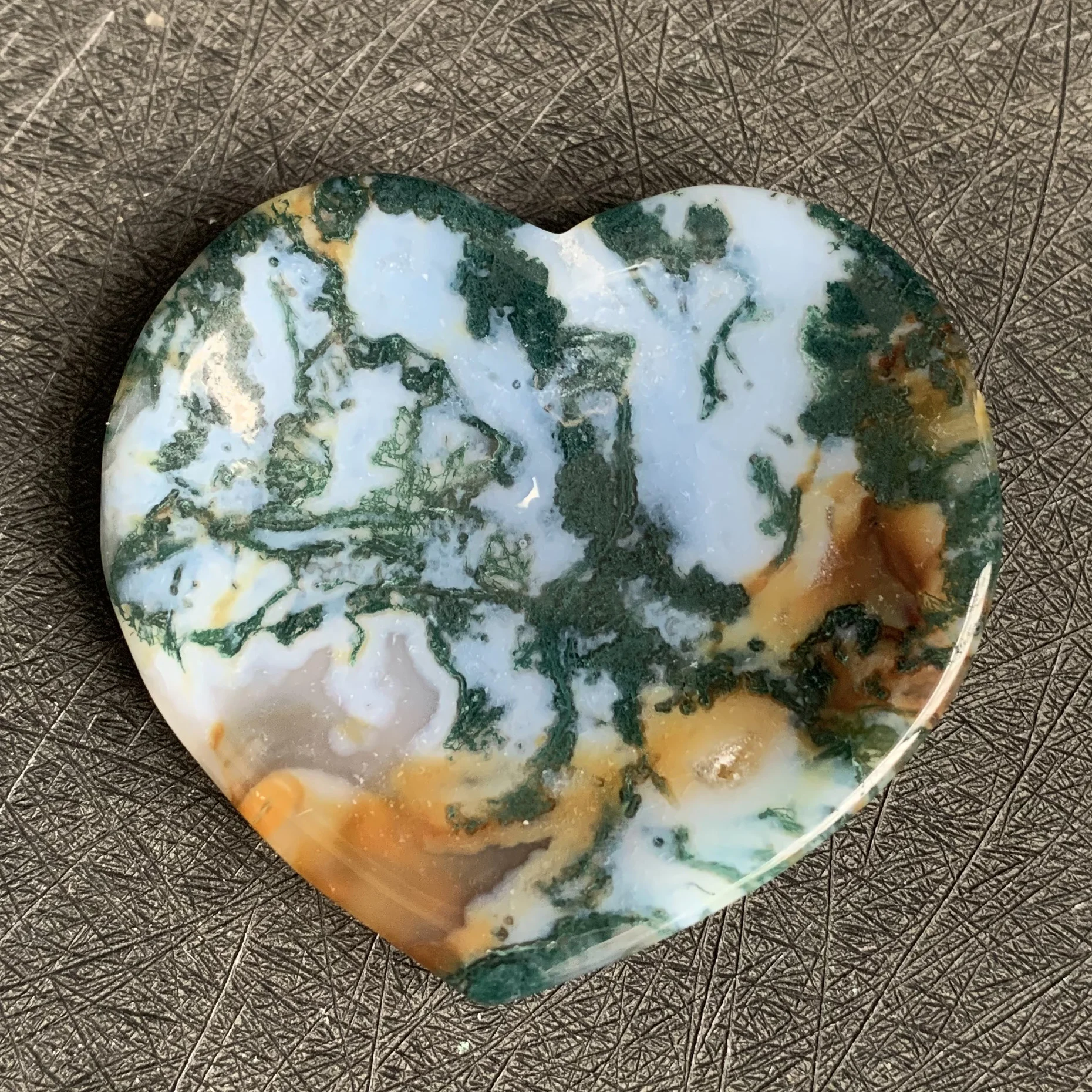 

Натуральное водное растение Агат кварцевая чаша красочное сердце украшение полированная фотолюбовь