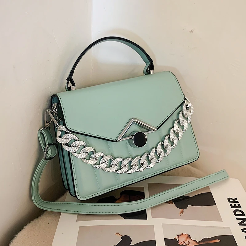 

Thick Chain 2022 Fashion Brand Shoulder Bags Women Leather Totes Female Luxury Handbags Women Bags Designer Crossbody Bag