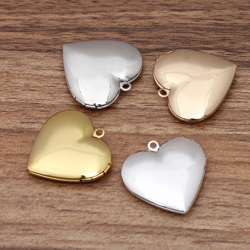 4Pcs Wholesale Golden 29mm*27mm Vintage Love Photo Frame Charm&Pendant Photo Locket Frame DIY Necklace Jewelry Making Accessorie