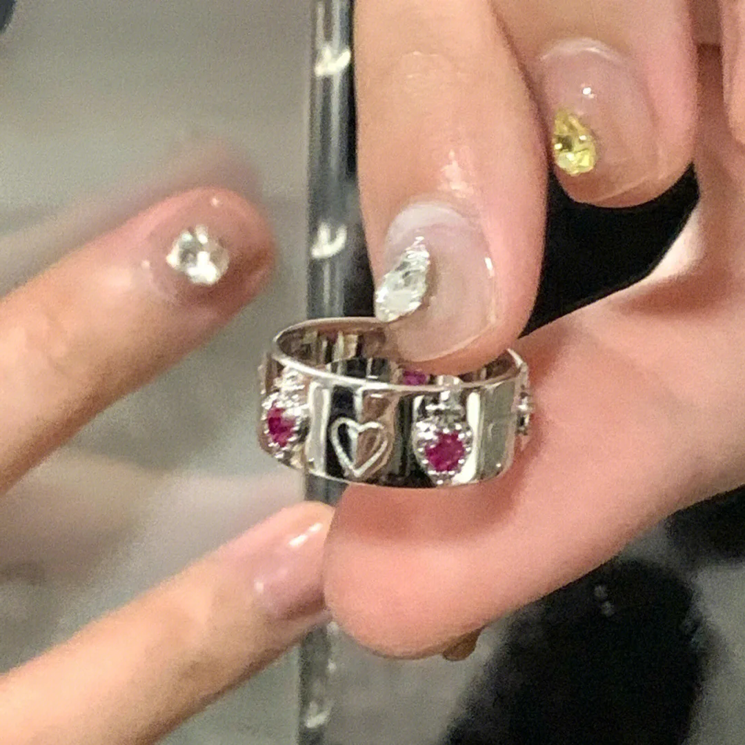 

New 2023 Fashion Personality Zircon Love Ring Rose Red Abraham Heart Ring Banquet Jewelry Accessories Gift