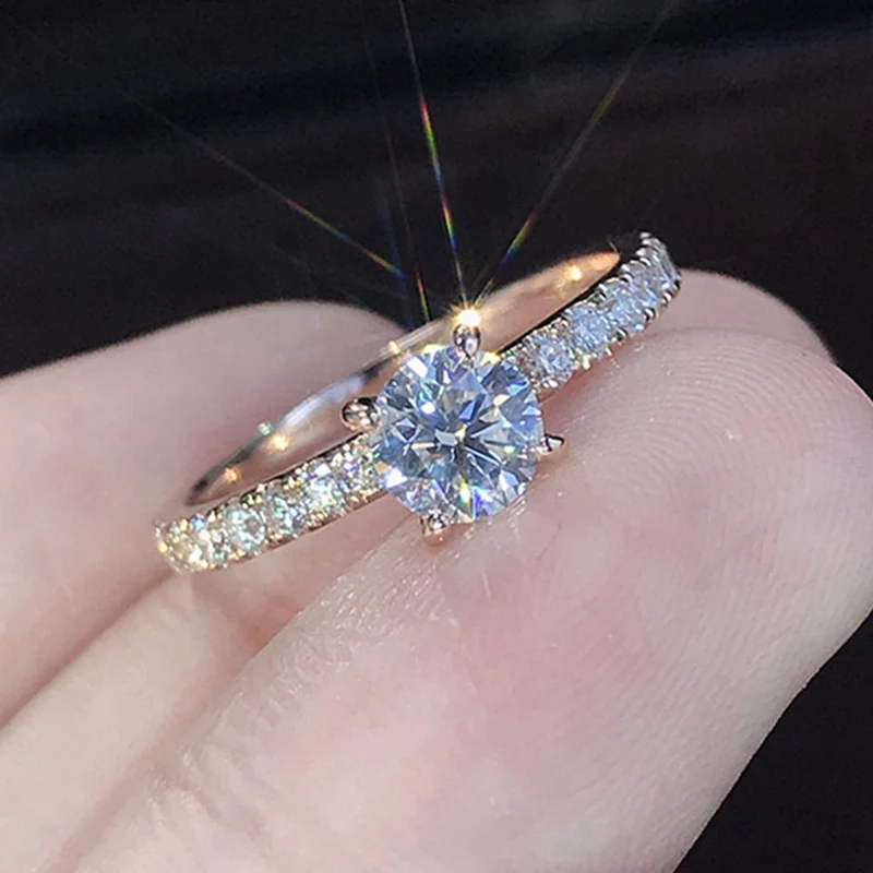 

Trendy Crystal Engagement Claws Design Hot Sale Rings For Women AAA White Cubic Zircon Elegant Rings Female Wedding Jewerly
