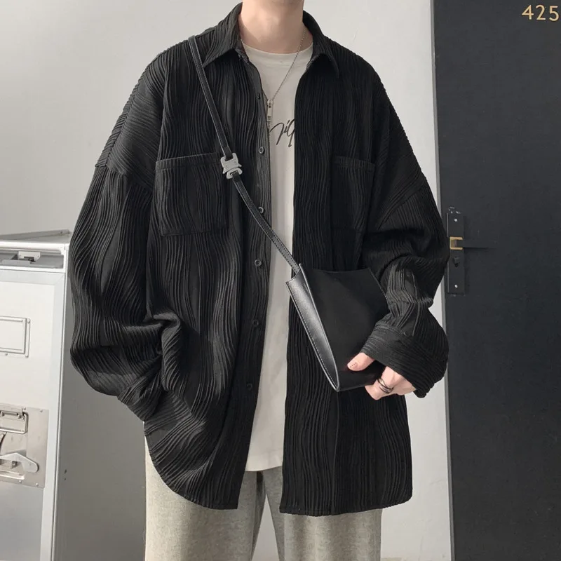 Spring Black/White Pleated Shirt Men Fashion Oversized Casual Shirt Men Korean Loose Pocket Long Sleeve Shirts Mens Dress Shirt