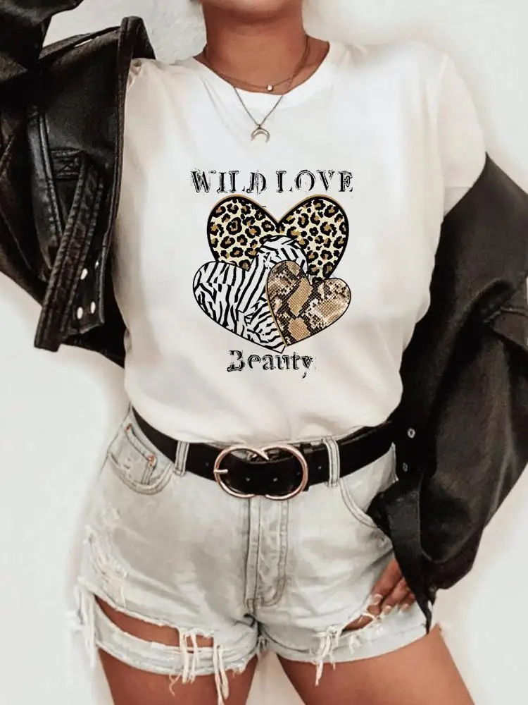 

Повседневные футболки с графическим принтом, модная футболка с коротким рукавом, женская одежда, летняя Милая трендовая Женская одежда с се...