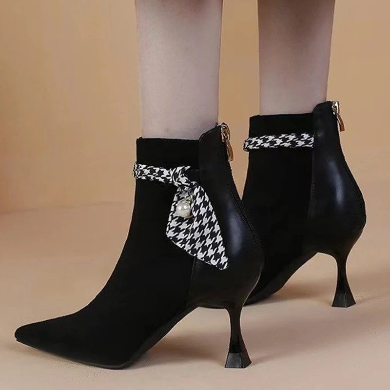 

Chelsea Boots Pearl Ribbon Ankle Pointed Women Shoes Winter New Mid Heels Dress Office Lady Fashion Pumps Femme Zapatos 2022