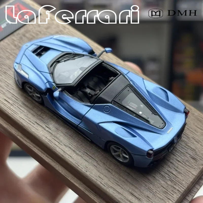Фото Масштабная модель 1/64 DMH LaFerrari: Новинка, уже в продаже! Коллекционное издание из литой смолы, идеальный подарок на праздник. №1
