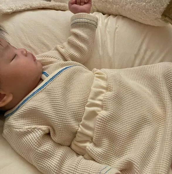 Infant Newborn Baby Casual Clothes Sets Girls Boys Spring Knitted Baby Sets Waffle Ribbed Solid Bodysuits+Short Pants