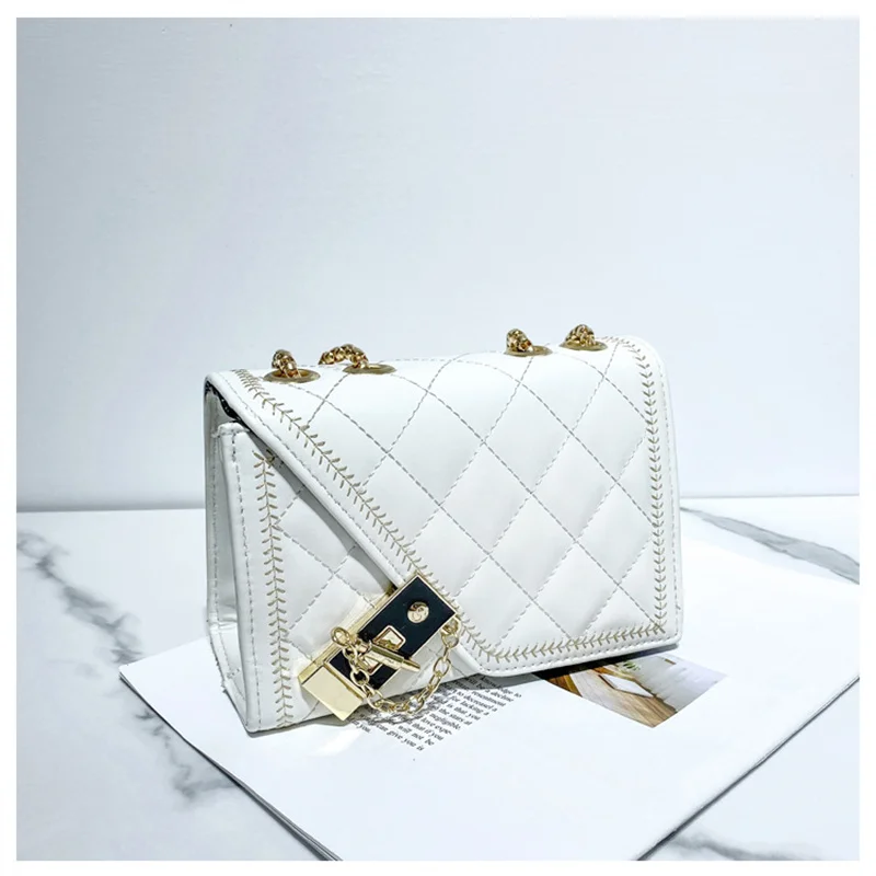 

Fashion Rhombus Lock Buckle Shoulder Messenger Female Bag Casual Chain Shopping Travel Portable Small Square Bag Purses