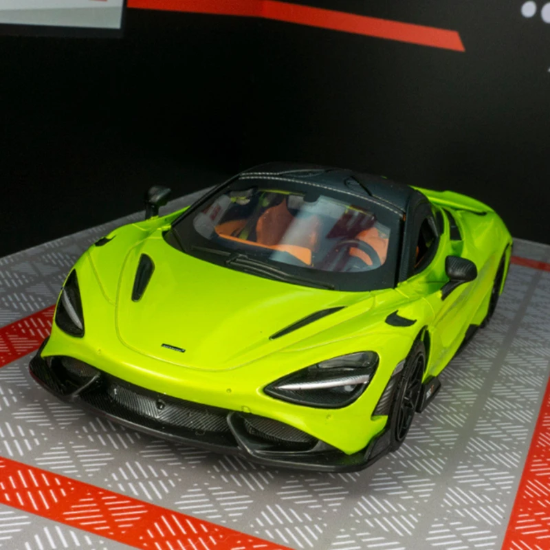 

Alloy Sports Car Model 1:24 McLaren 765LT Diecasts Toy Vehicles Metal Car Model High Simulation Collection Childrens Toys Gift