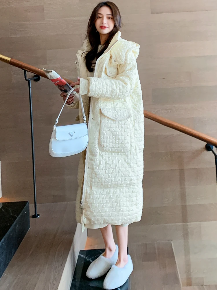 Длинный пуховик женский длинный выше колена изящный новинка 2024 зима толстый