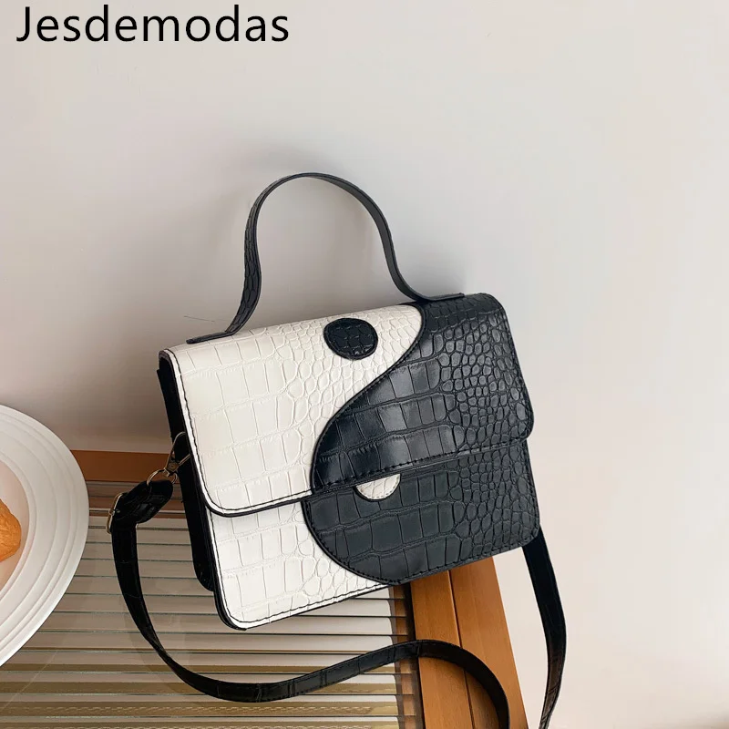

Черные и белые сумки через плечо, модные повседневные сумки в стиле Тай Цзи, женские Сумки из искусственной кожи с перекрестной текстурой, к...