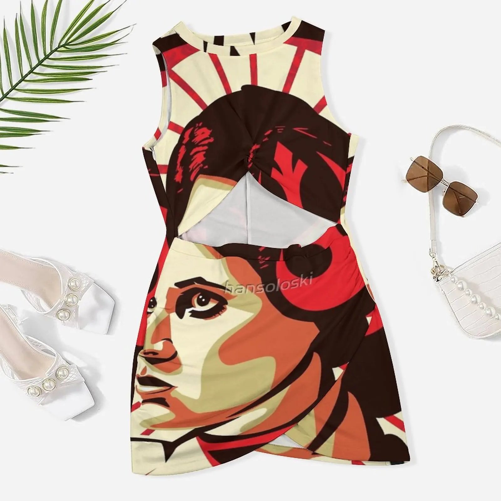 

Женское облегающее платье с запахом