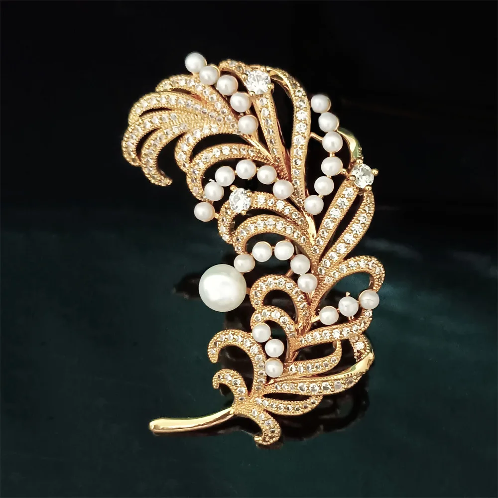 OKILY Heavy Duty Handmade Freshwater Pearl Feather Brooch Exquisite Zircon Feather Leaves Unisex Suit Pin Jewellery Ornament