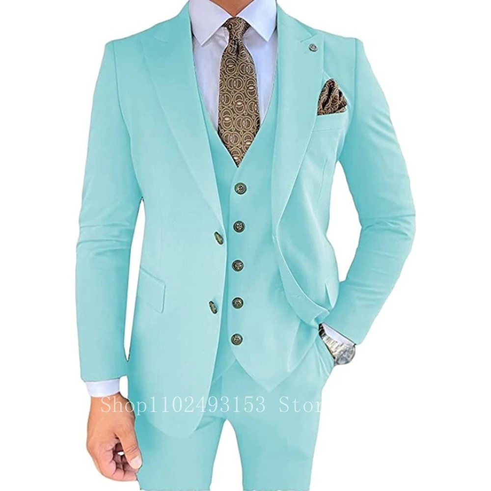 Рисунок 4 - Новый мужской костюм из трех предметов