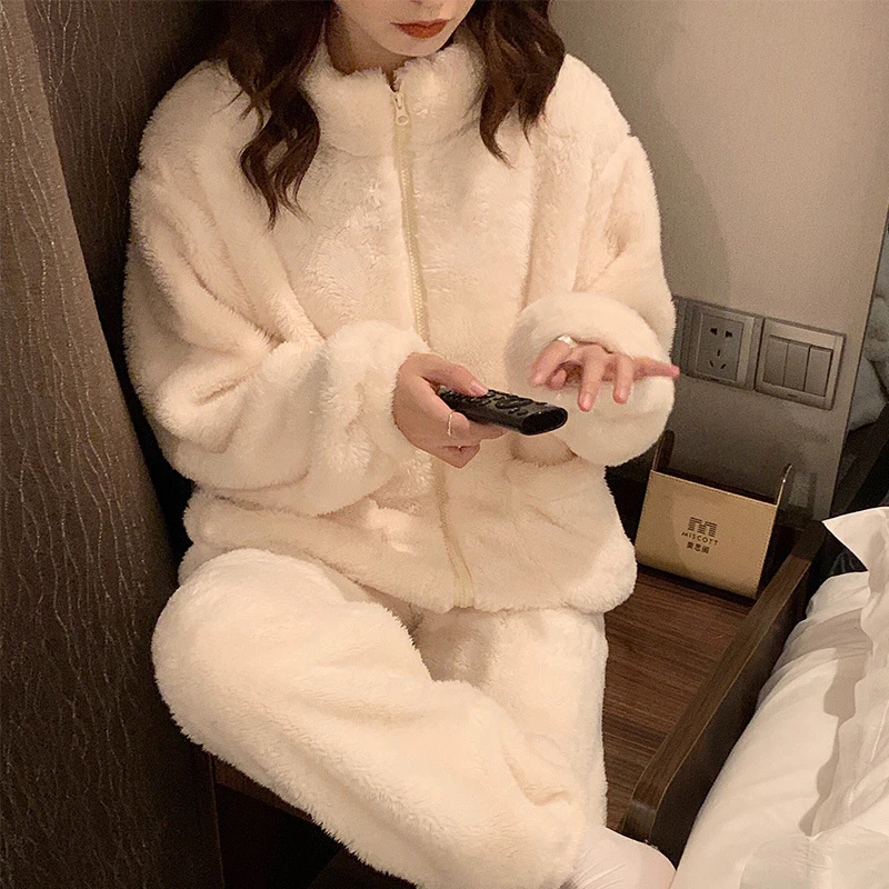 

Women's Pajamas Set Warm Winter Flannel Sleepwear Coral Fleece Homewear Cute Fashion Nightgown Loose Plus Size Home Clothes