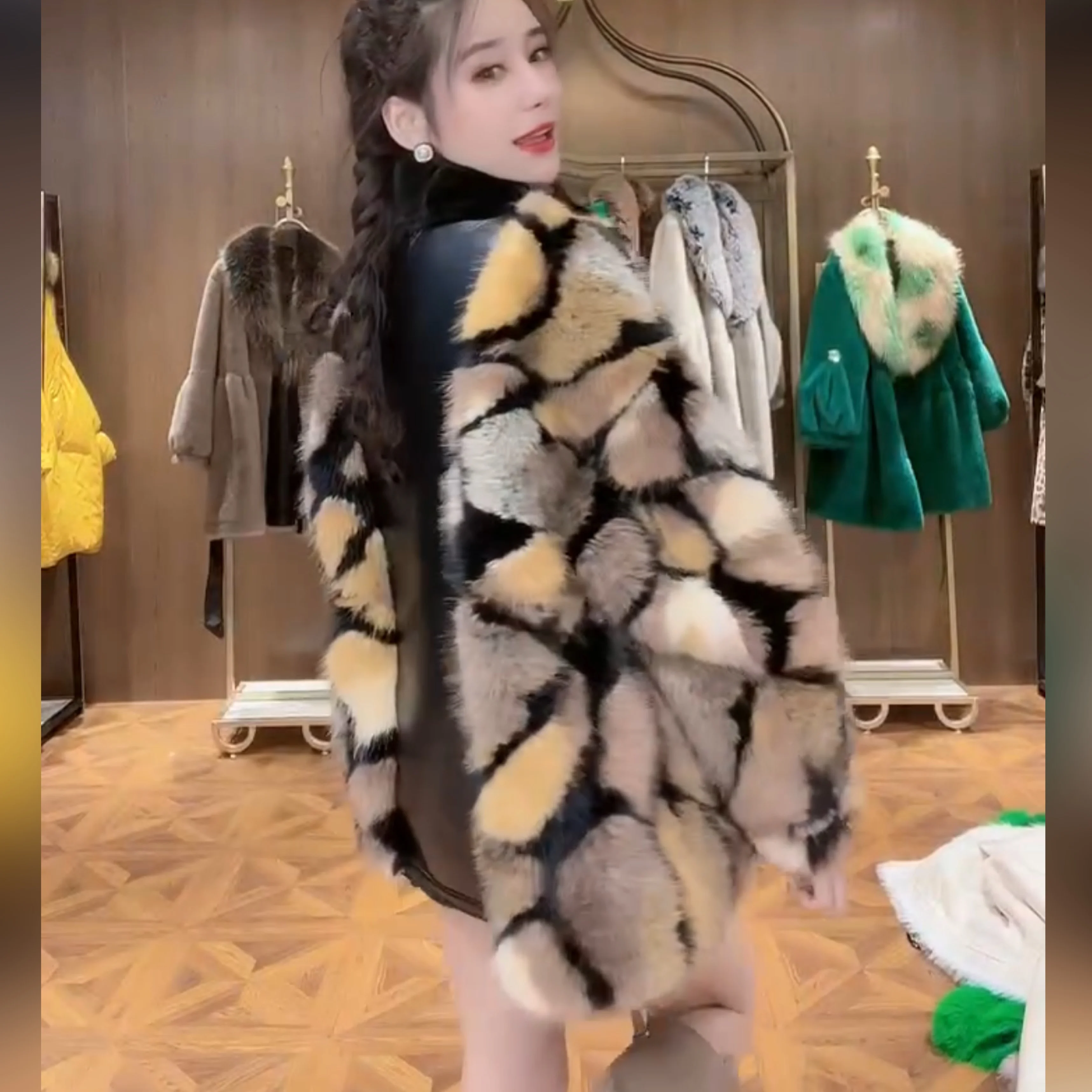 Faur Fur Long Sleeve Female Coat Toka Double Face Wool Leather Warm Heavy Embroidery Sequins Casual Fashionable Jacket Winter