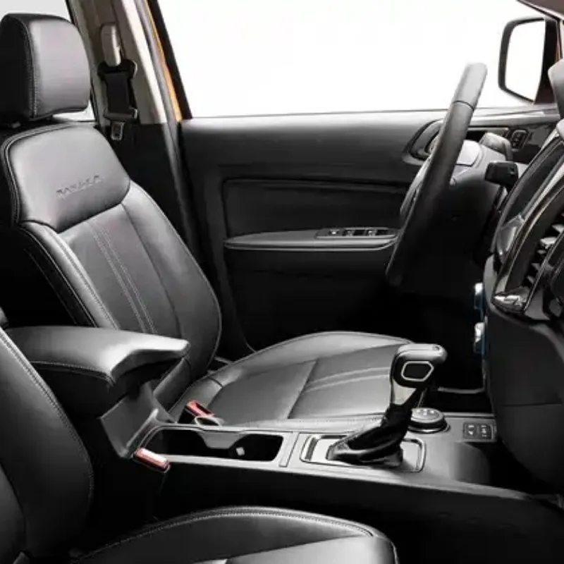Фото Подходит для Ford Ranger 2018. Чехлы на сиденья из веганской кожи для 5 передних сидений. №2