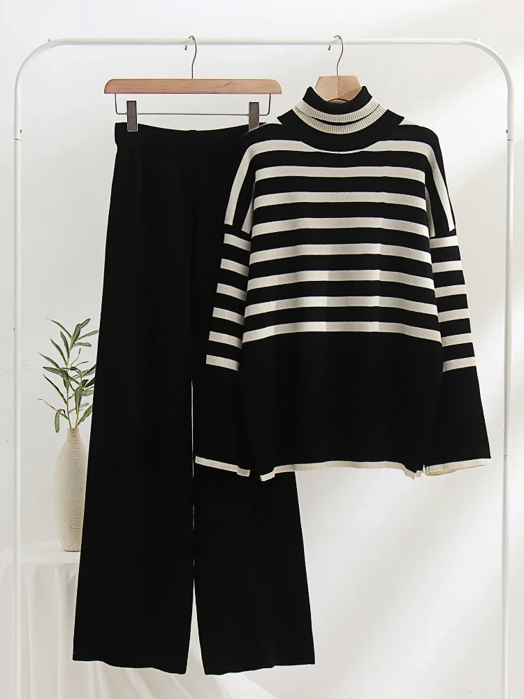 Комплект из двух предметов