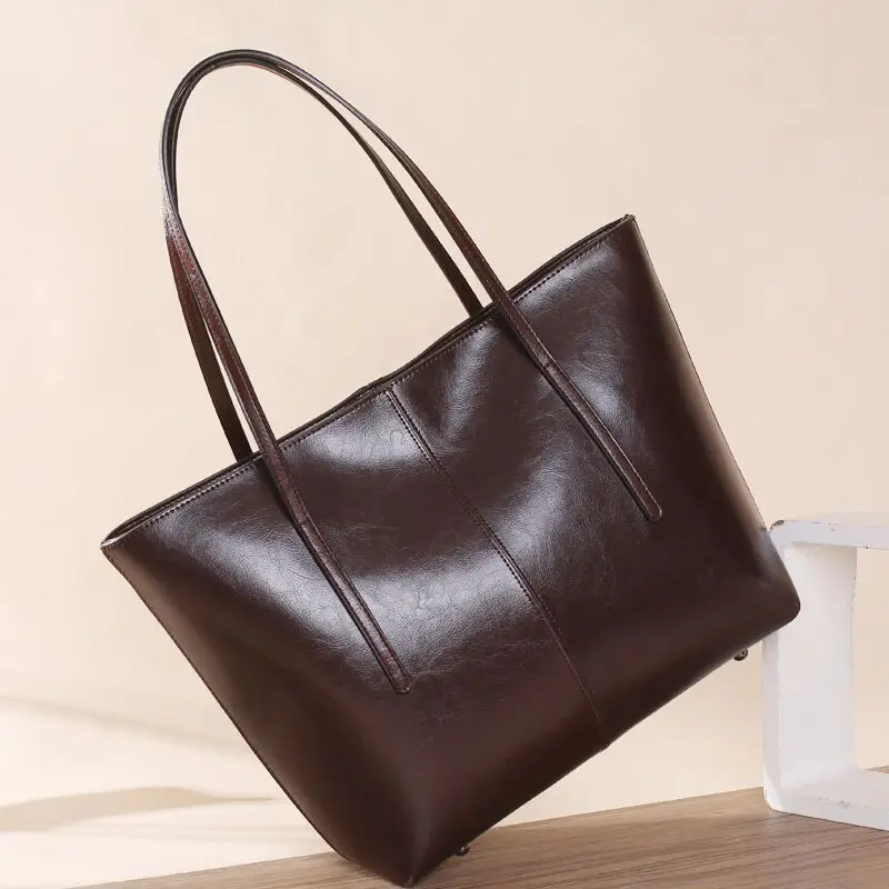 2022 New High Quality Women's Bags Large Capacity Shoulder Bags Fashion Commuter Tote Bags Leather Solid Color Handbags