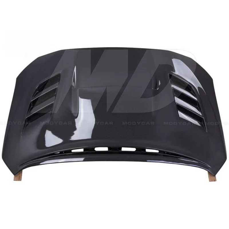 Фото Карбоновый капот в стиле V для Subaru Impreza 11 VAB STI WRX 2015-2021 №3