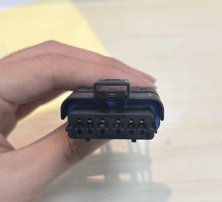 

Для Land Rover Range Rover Evoque Discovery 3 Freelander 2 Jaguar XF XJ бензонасос в сборе, разъем жгута проводов