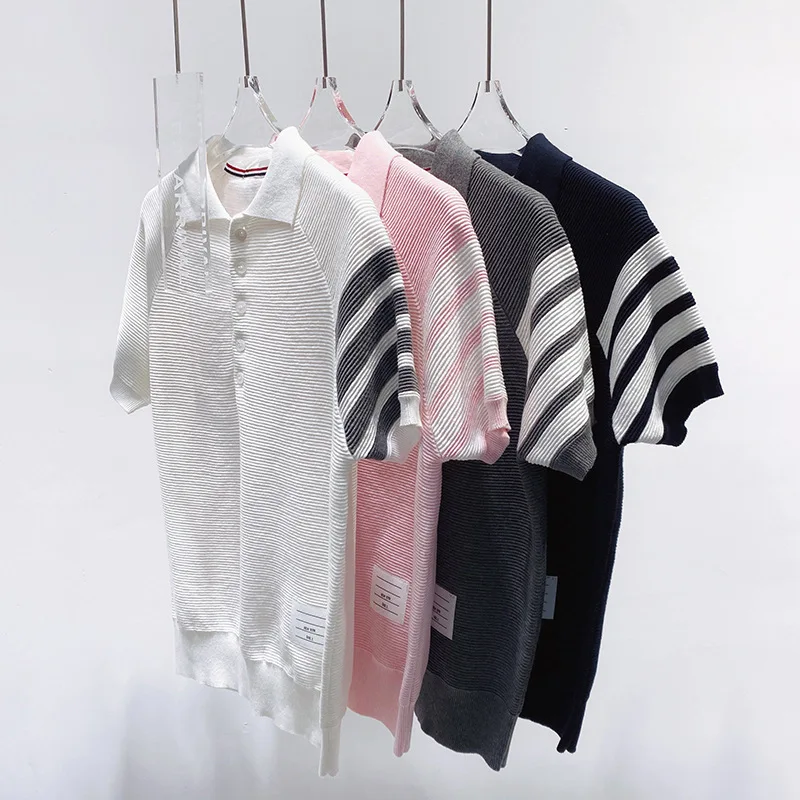 

TB Summer Lapel Short-sleeved Bulging Sweater for Men and Women Wearing The Same Paragraph Couples Bottoming POLO Shirt.
