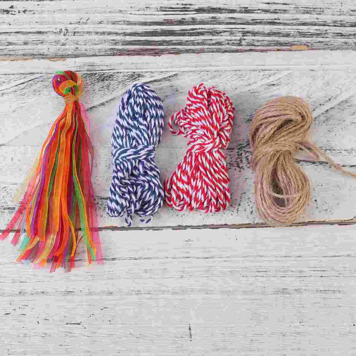 

200pcs Paper Tag Colored Star Shape Paper Labels Comes with Rope for Gift Food Crafts