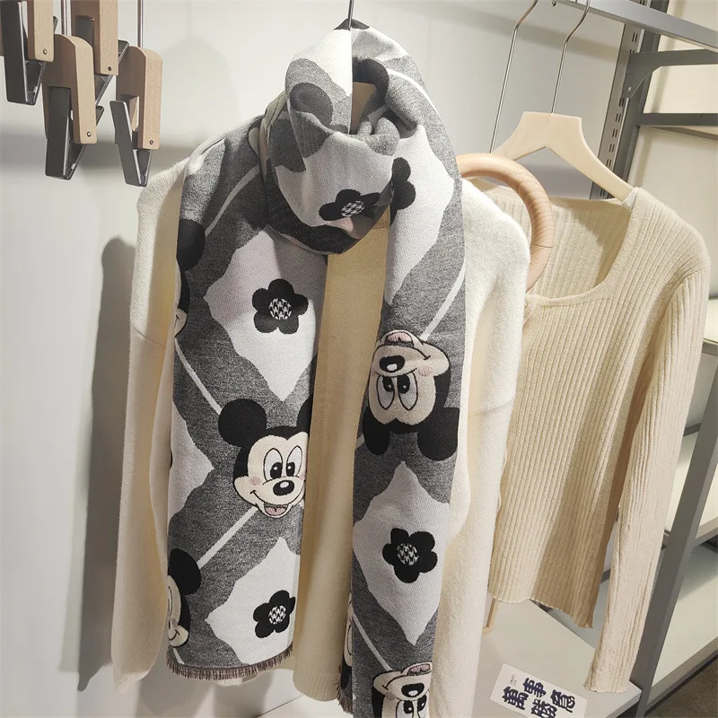 

Anime Sanrio Scarf Cinnamoroll New Autumn and Winter Cute Girl Cartoon Pattern Scarf Women's Extra Long Sweet Warm Girl Gift