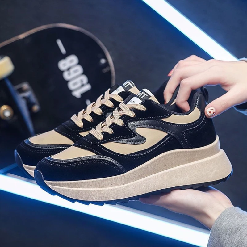 

Новинка 2022, весенние кроссовки KIOMYMO с цветными блокировками, модная обувь для папы, женские универсальные кроссовки на толстой подошве для б...